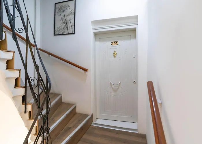 Galley Port * Istanbul